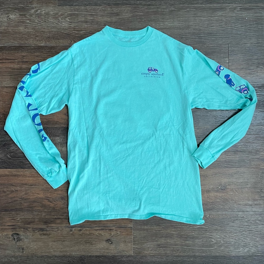 Womens size Medium Simply Southern Long sleeve Ron Jon surf shop tee, super cute